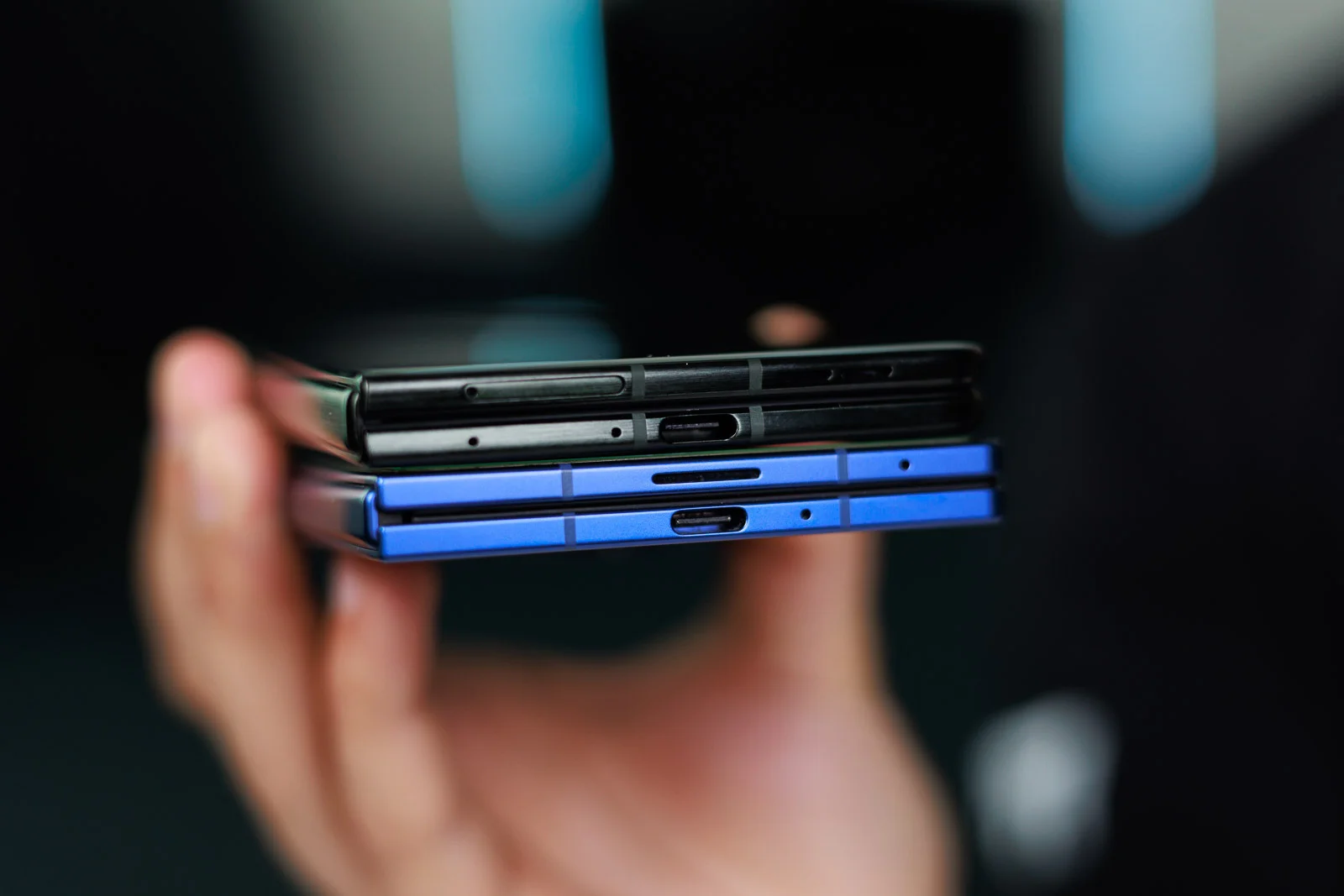 Motorola Razr Fold против Galaxy Fold 7