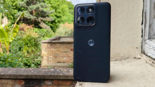 Смартфон Motorola Edge 70 Fusion с 7000 мАч | DGL.RU