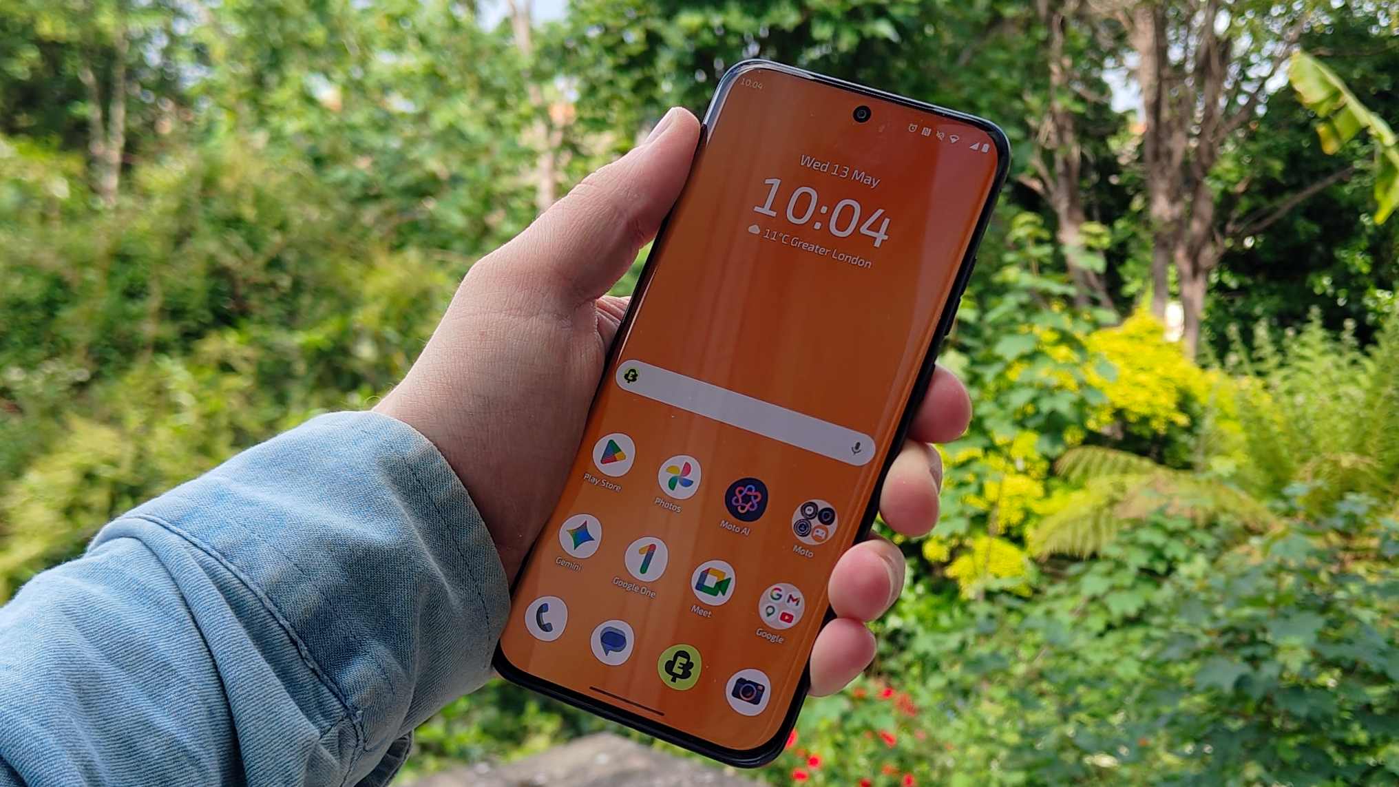 Обзор Motorola Edge 70 Fusion - iPhone 17e и Samsung Galaxy A57 ему уступают картинка Смартфон Motorola Edge 70 Fusion с 7000 мАч | DGL.RU