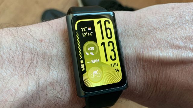 Обзор Huawei Band 11 Pro — фитнес-браслет с GPS
