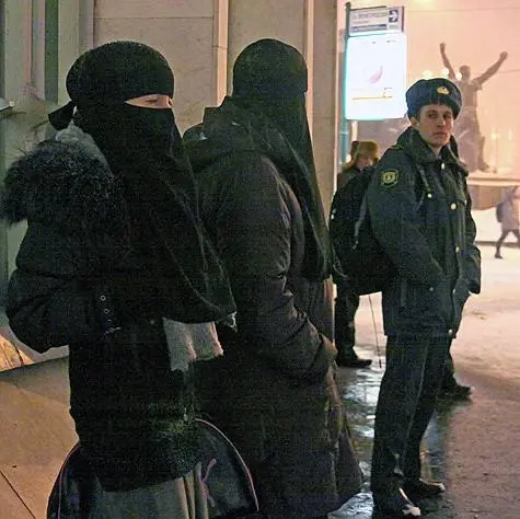 МВД Казахстана: С 2025 года в стране оштрафовано 1615 человек за ношение никабов и балаклав в общественных местах