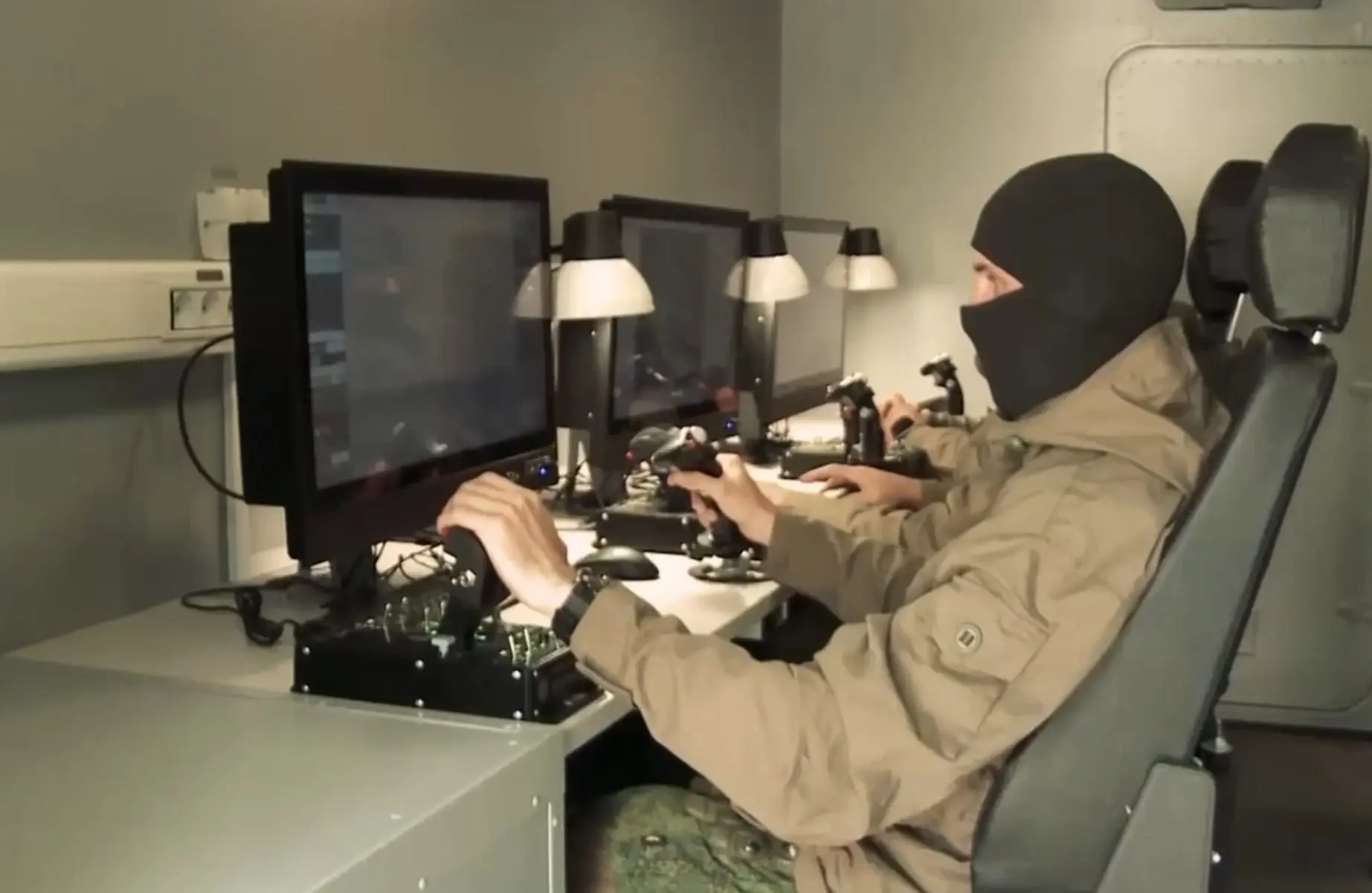 Российский зенитный комплекс «Зубр» заступил на боевое дежурство по охране административных объектов и объектов топливно-энергетического комплекса страны