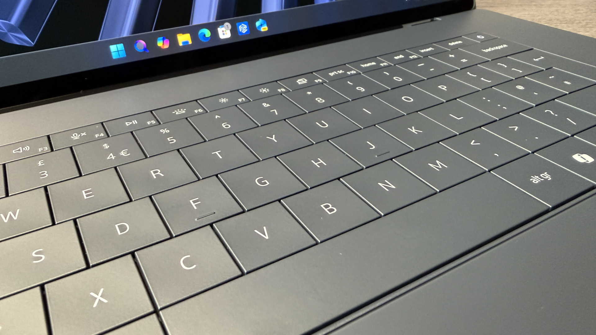 Dell XPS 16