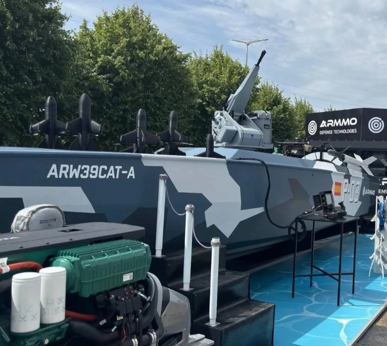 Испанская компания ARMMO Defense Technologies представила свою новую автономную военно-морскую платформу ARW39CAT-A на выставке Eurosatory 2026 в Париже