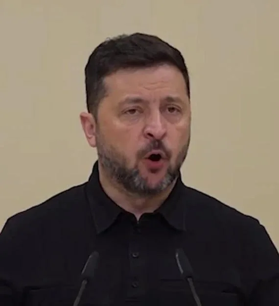 Зеленский разыграл комедию: заявил, что готов встретиться с Путиным прямо в Константиновке