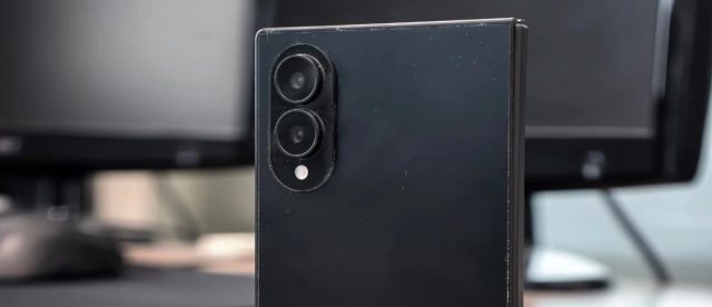 Анатомия обмана: как нас пытаются заставить поверить в фиктивный Galaxy Z Fold8 Wide