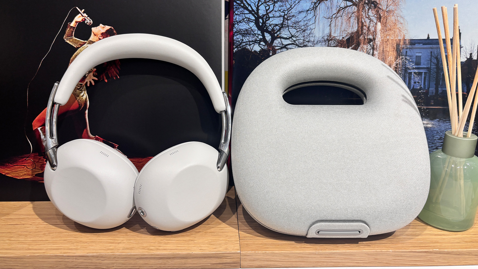 Обзор Sony 1000X The Collexion: детальнейший звук без шума картинка Sony 1000X The Collexion