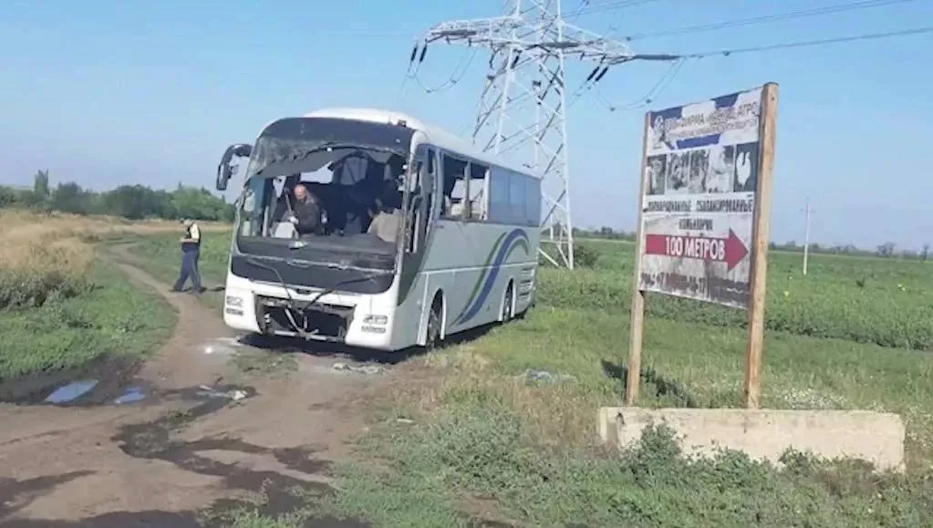 ВСУ атаковали автобус, ехавший из Краснодара в Донецк, пострадали восемь человек