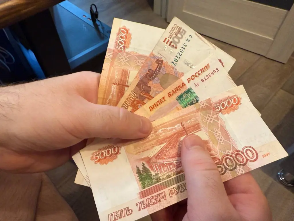 «Заморозки не произойдет, но готовьтесь к иному»: профессор обрисовал вероятную судьбу накоплений