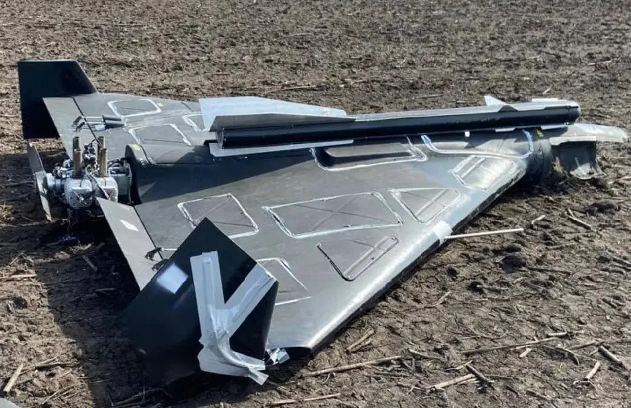 «Герань» + Р-60. «Связки» БПЛА «Герань» с УРМД Р-60/60М наблюдаются с конца 2025 года. Насколько эффективна – и реальна – может быть такая попытка создания беспилотного перехватчика?