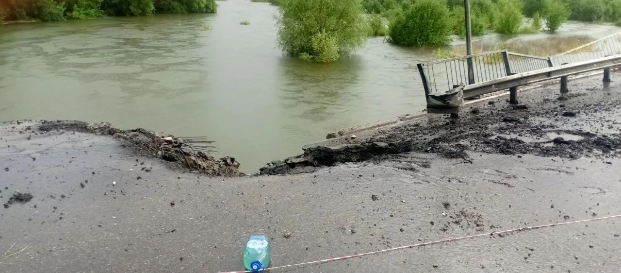 ВСУ нанесли удары по гидротехническим сооружениям Белгородского водохранилища. Повреждено оборудование водосбросного узла