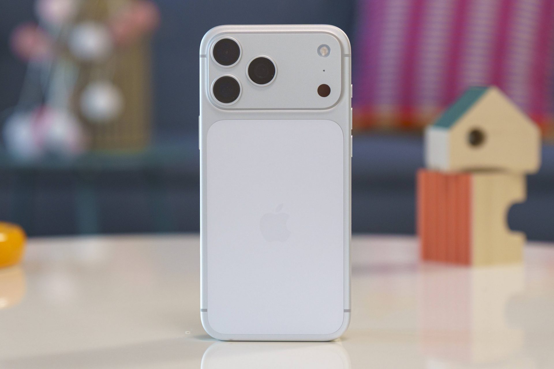 Смартфон iPhone 18 Pro: новые батареи и цены | DGL.RU