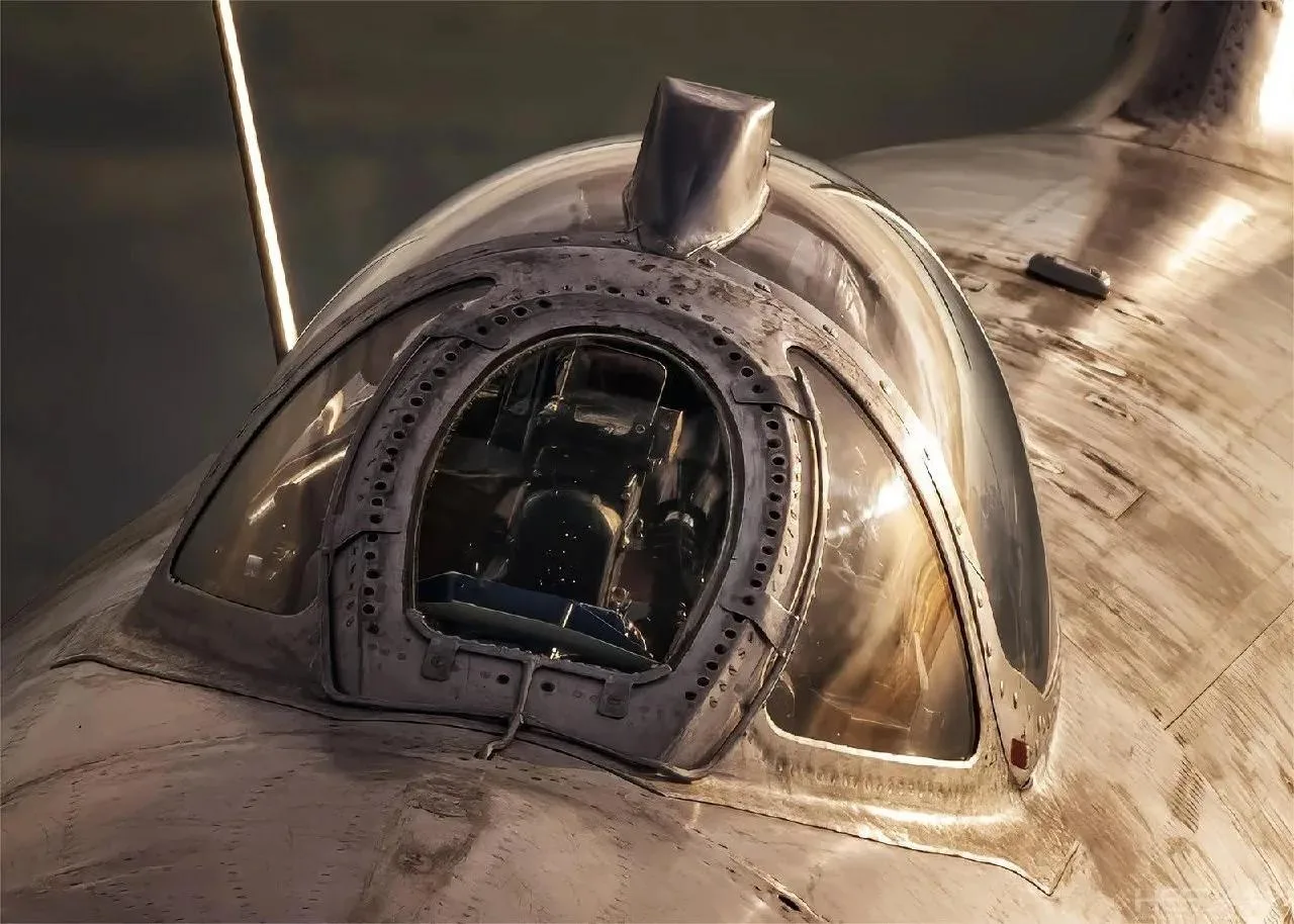 Отличные фотографии польского МиГ-17Ф