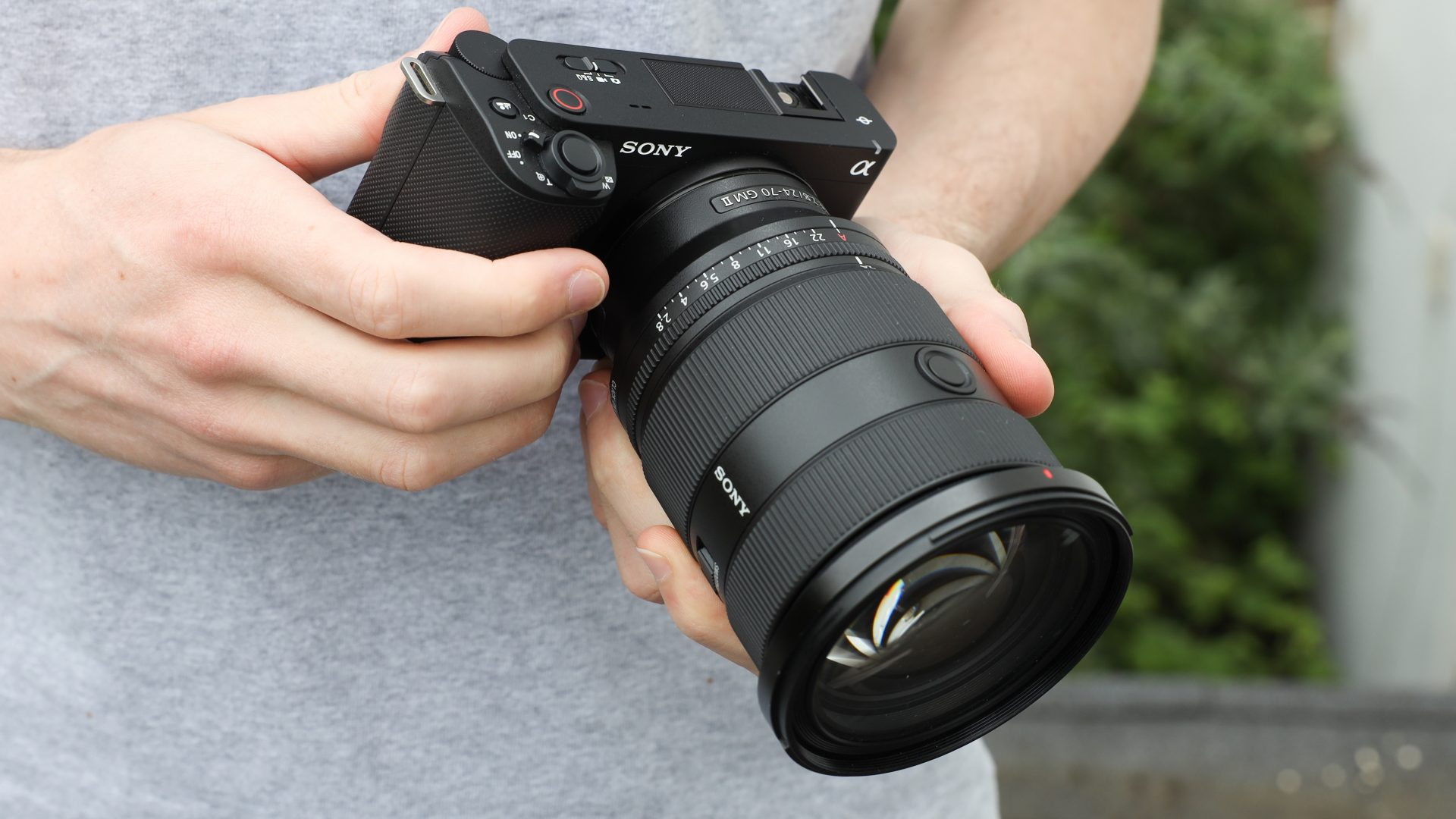 Выбираем лучшие объективы Sony с байонетом E | DGL.RU