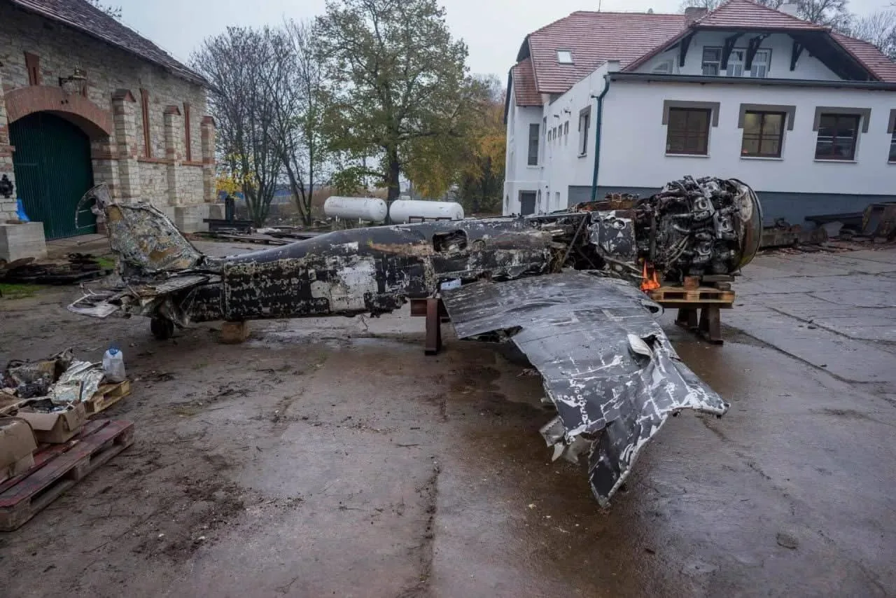 Немецкий истребитель Focke-Wulf Fw-190F-8 с серийным номером 581808 был обнаружен летом 2019 года недалеко от города Приозерск в Ленинградской области
