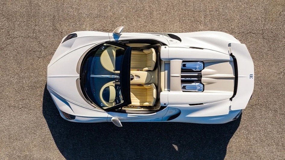 Bugatti завершает эпоху: последний W16 Mistral отправился на Ближний Восток