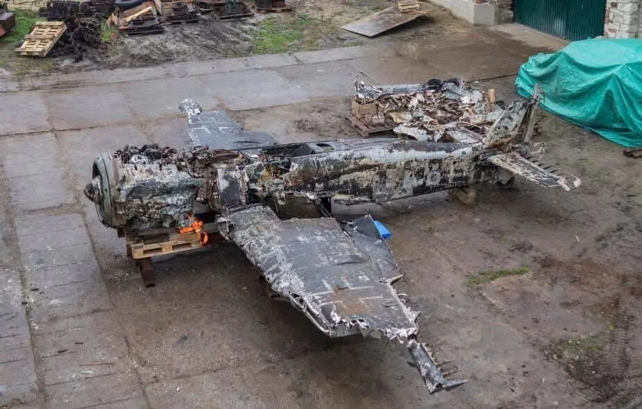 Немецкий истребитель Focke-Wulf Fw-190F-8 с серийным номером 581808 был обнаружен летом 2019 года недалеко от города Приозерск в Ленинградской области