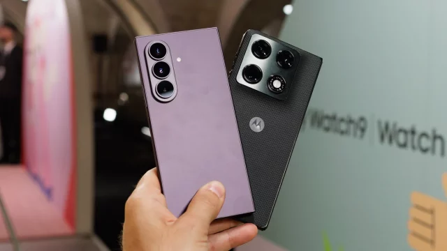 Motorola Razr Fold против Galaxy Z Fold 8 Ultra | DGL.RU