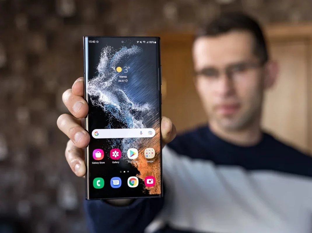 Смартфон Samsung Galaxy S27 Ultra: чип и экраны | DGL.RU