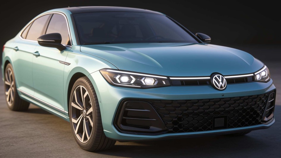 Volkswagen Passat B9 официально на российском рынке: старт продаж и цены