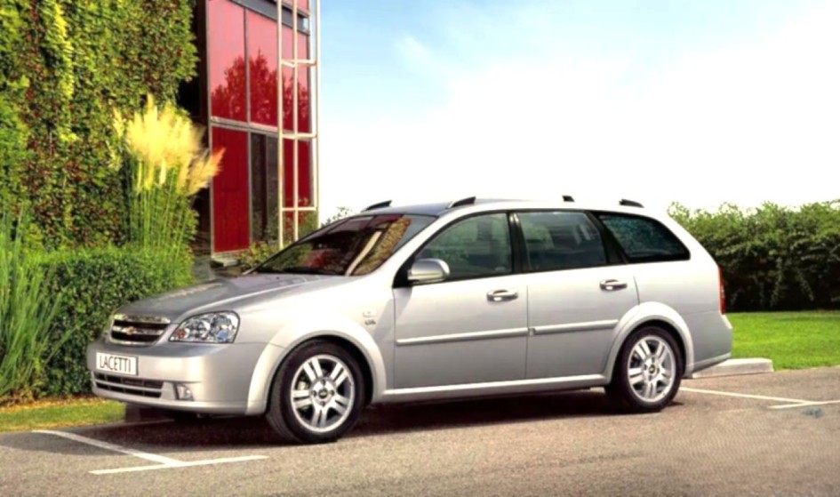 Chevrolet Lacetti после 200 000 км: реальные проблемы и неожиданные плюсы
