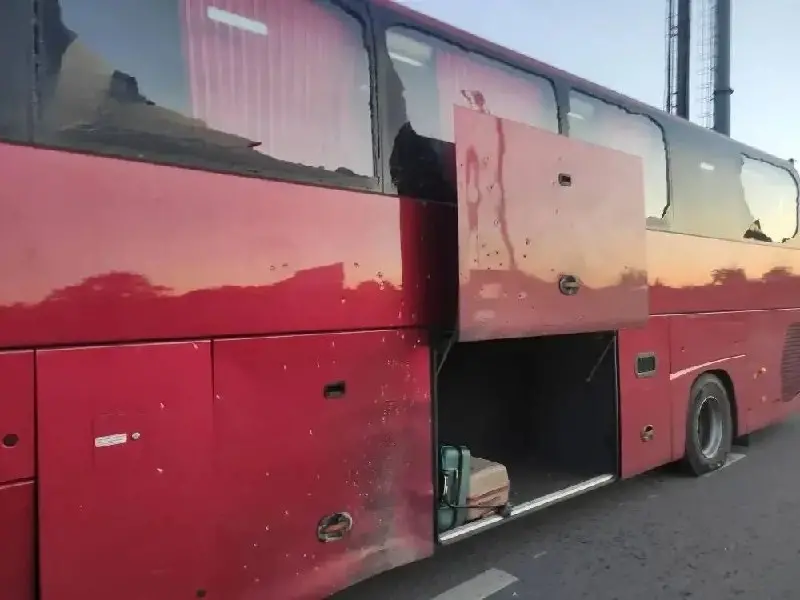 Киевский режим продолжает террор против гражданских: атакован автобус Стаханов — Москва и новые жертвы в ДНР