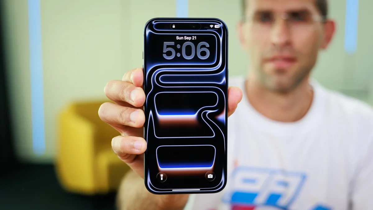 iPhone 18 Pro Max может стать самым дорогим телефоном в истории Apple