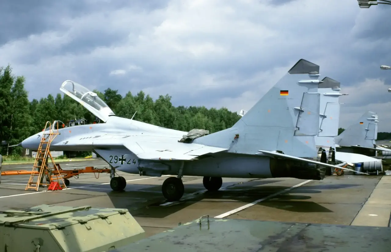 Рожденный в СССР. МиГ-29УБ (9.51) 1988-2024
