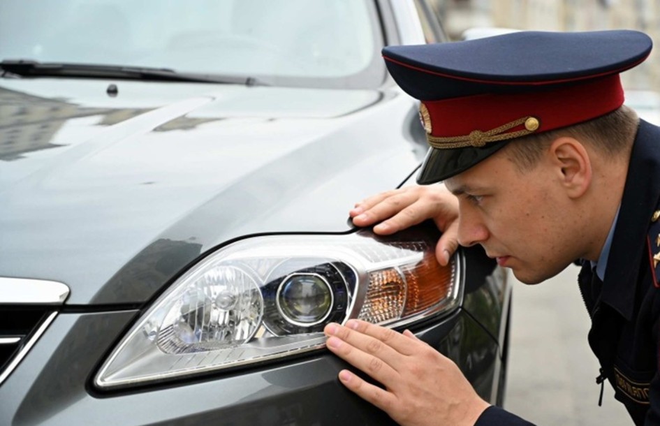 Установка LED-ламп в галогеновые фары: новые риски для водителей в 2026 году
