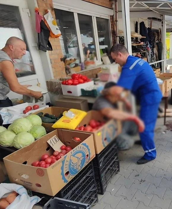 Жуткие кадры из Токмака Запорожской области: ВСУ атаковали рынок, погибли пять человек, 18 ранены