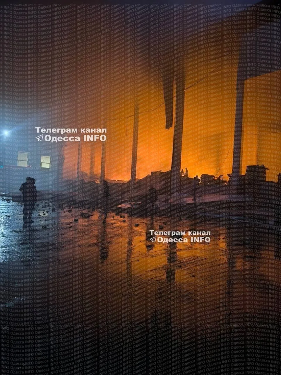 Атакованные ночью склады в Одесской области