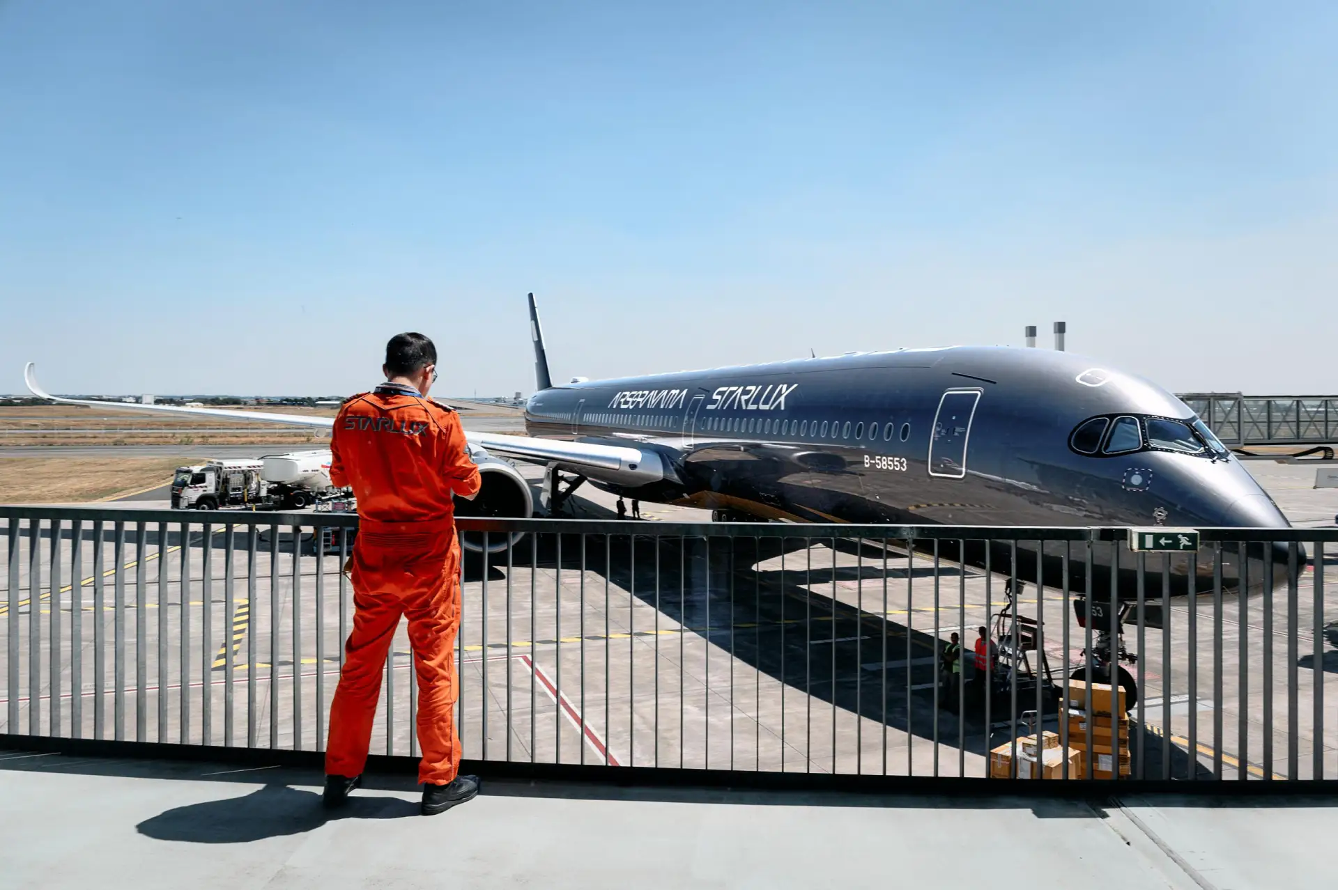 STARLUX получила один из самых необычных Airbus A350-1000 в мире