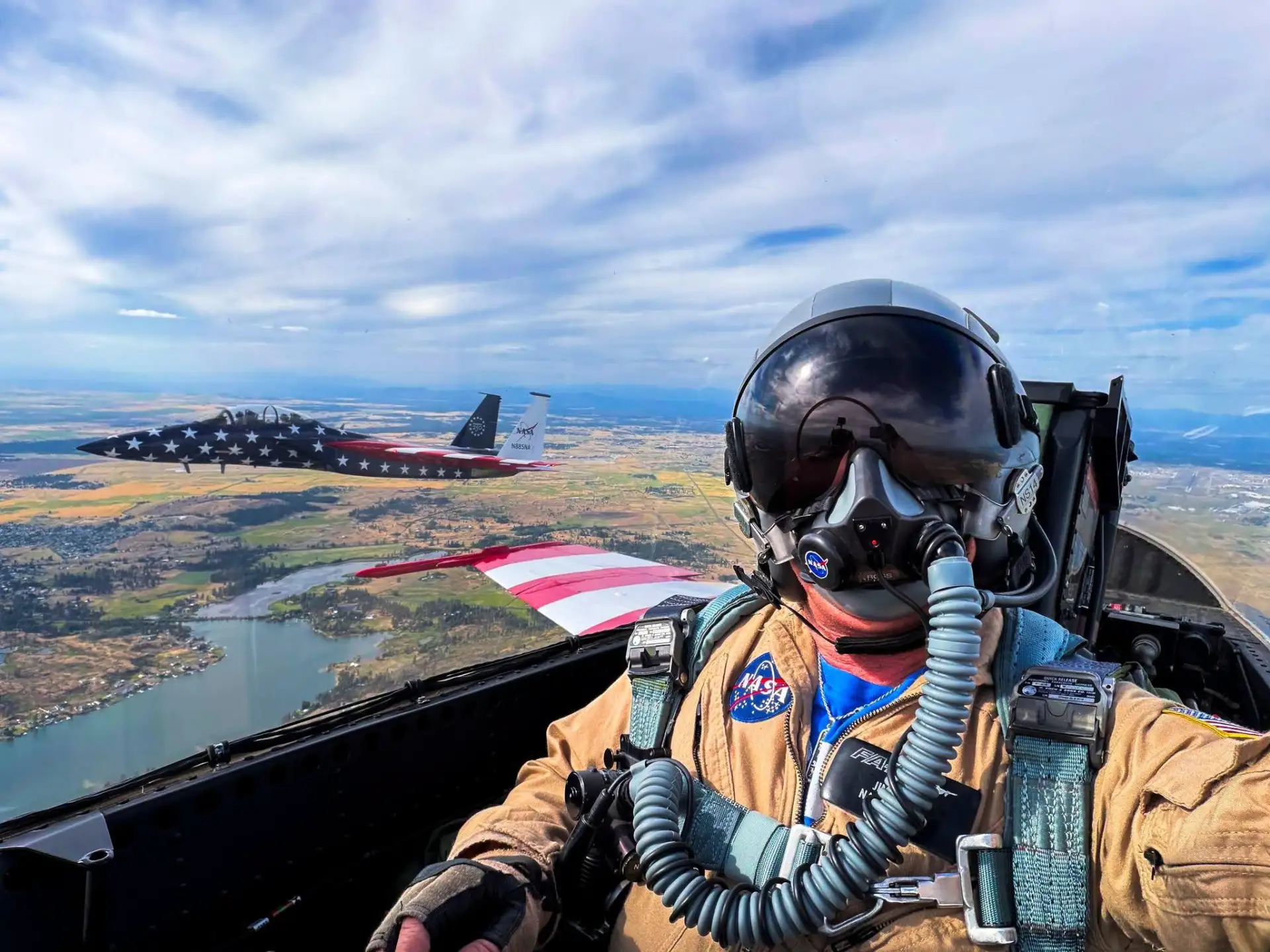"Патриотические" F-15 и F/A-18 от NASA