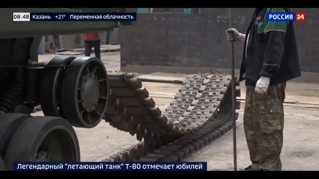 Репортаж о производстве танков Т-80БВМ на «Омском заводе транспортного машиностроения» («Омсктрансмаш»)