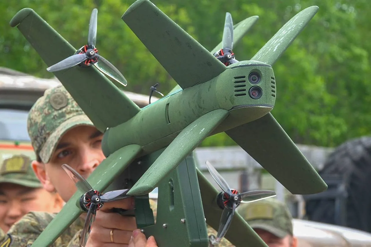 Военнослужащие подразделений беспилотных систем Северного флота прошли обучение по применению кинетического дрона-перехватчика «Ёлка»