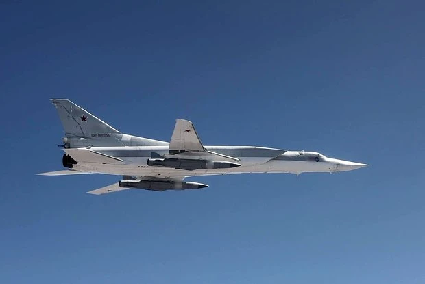 Ту-22М3 нанесли новый ракетный удар по Украине: сообщается о пусках Х-22 и Х-32 по Одессе