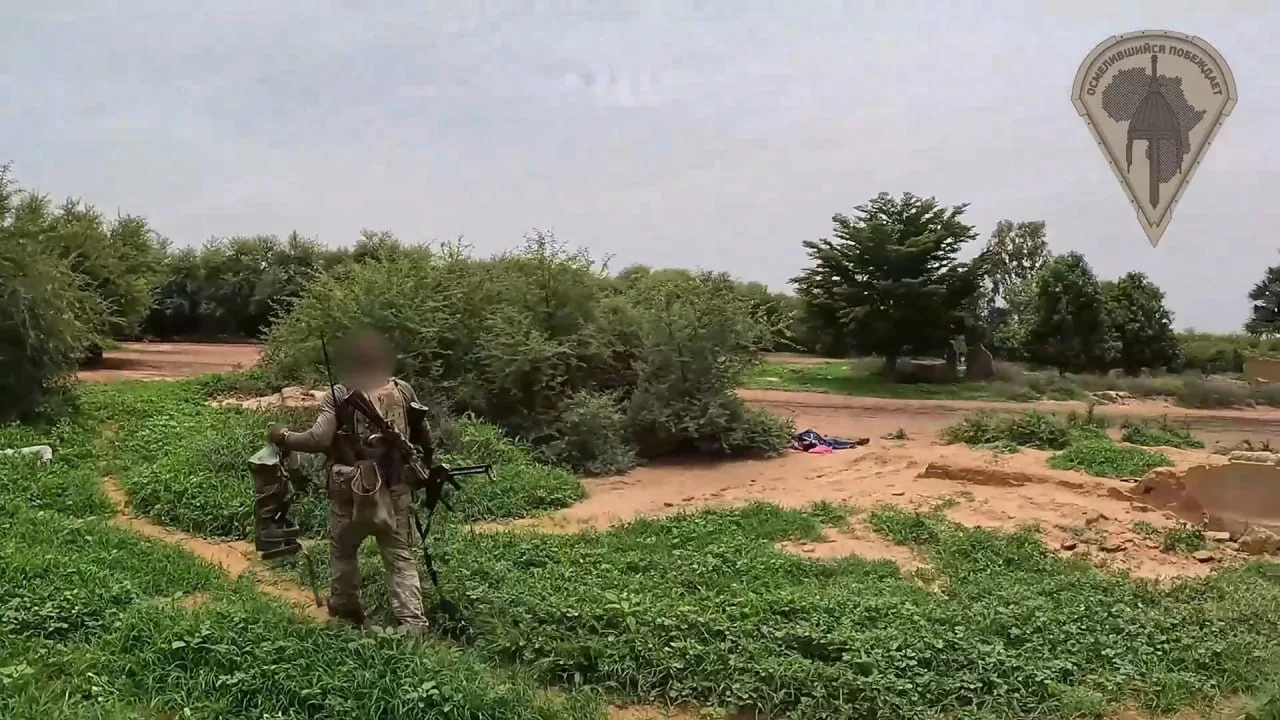 Старый добрый ближний стрелковый бой с боевиками JNIM в Мали от лица военнослужащего африканского корпуса ВС РФ