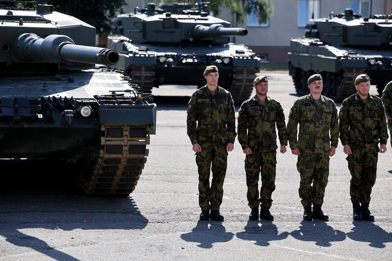 Чехия завершила получение последних танков Leopard 2A4, тем самым сформировав парк из 42 танков этой модели