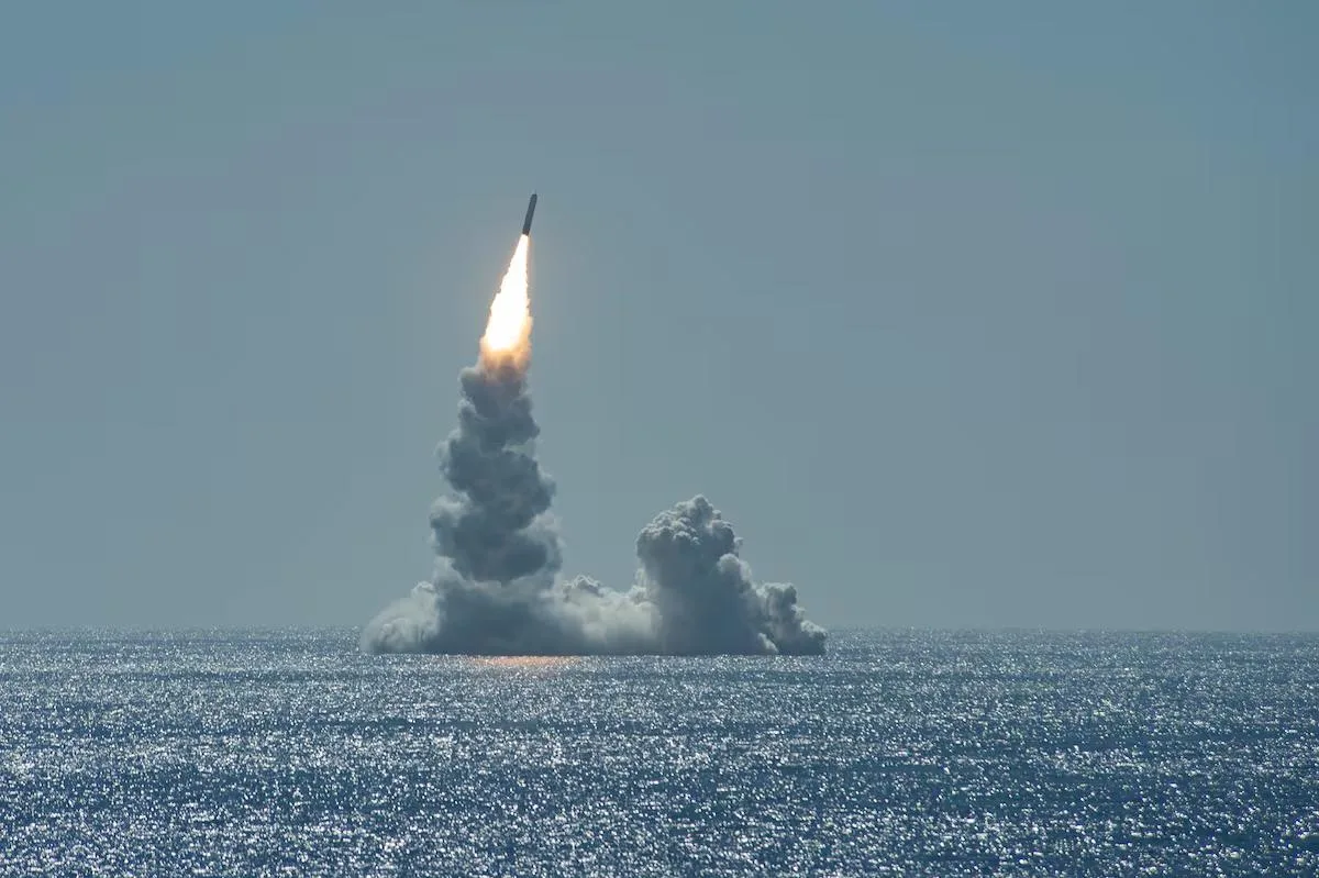 ВМС США выделили компании Lockheed Martin дополнительное финансирование в размере $850 млн для продолжения программы модернизации баллистических ракет подводных лодок D5LE2 (Life Extension 2)