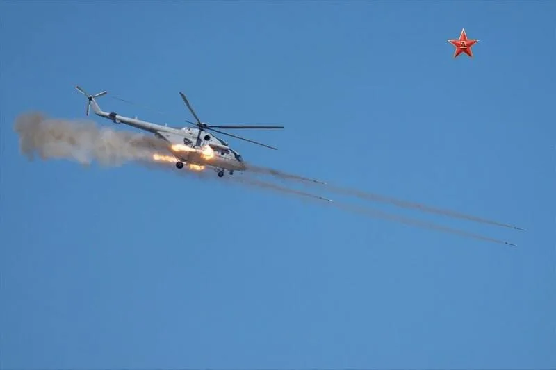 Китайские ВВС НОАК используют вертолеты Ми-171Ш для проведения поисково-спасательных операций в Северном регионе