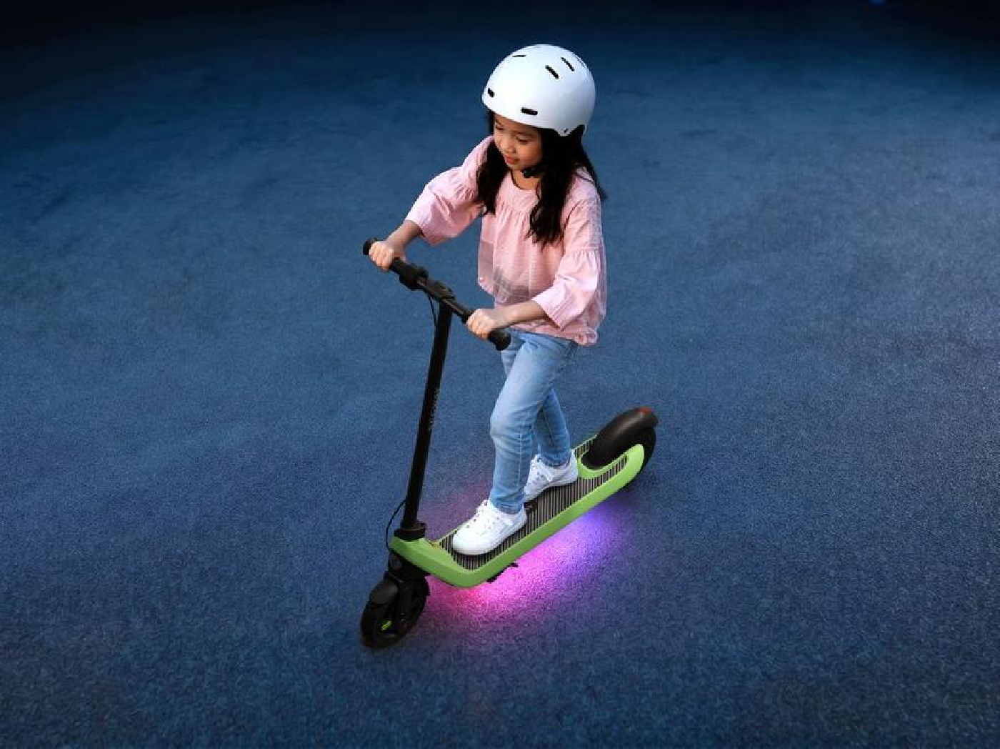 Segway представила три новых электросамоката с запасом хода до 13 км и скоростью до 16 км/ч