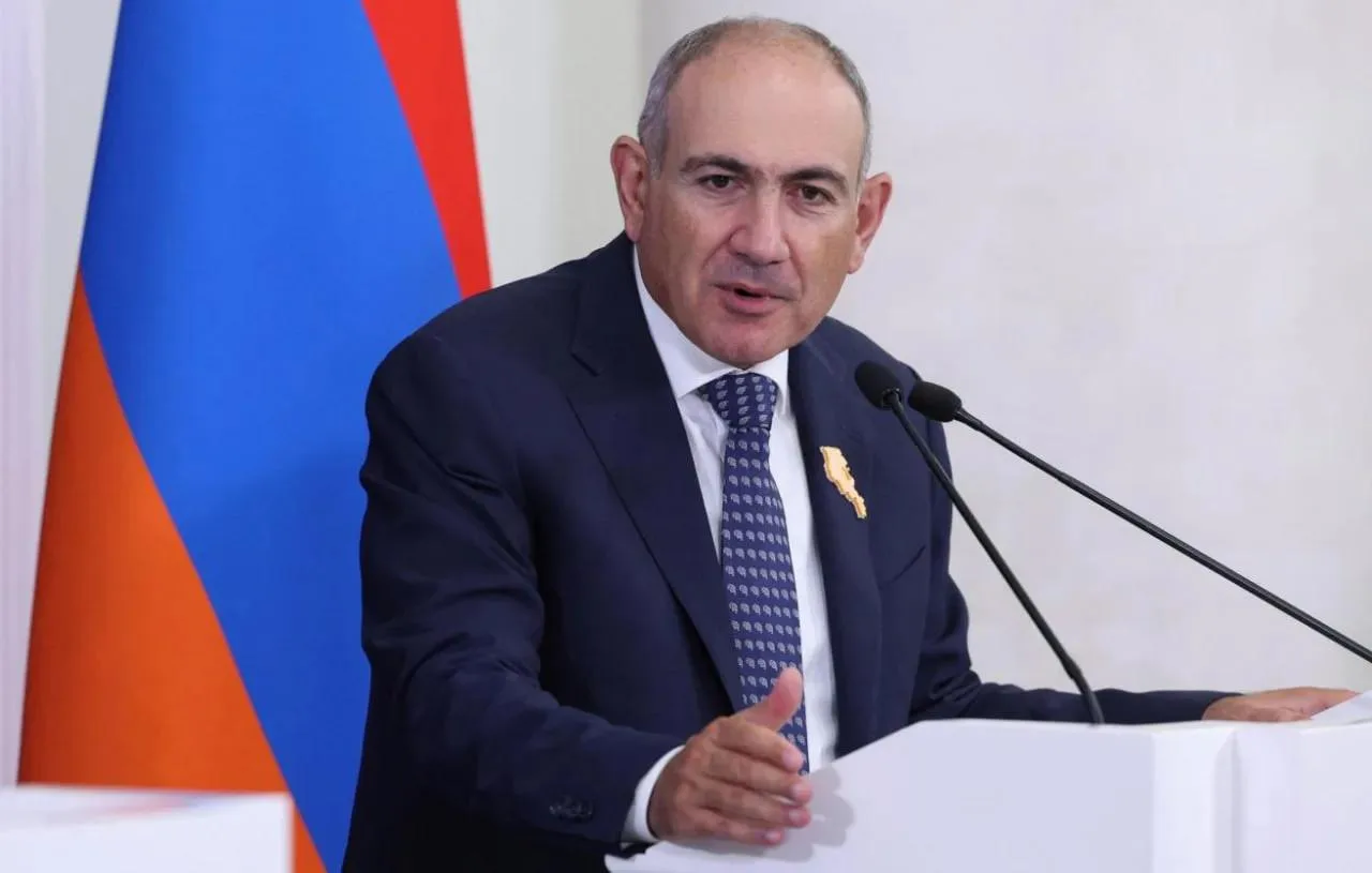 Премьер Армении Никол Пашинян подал в отставку
