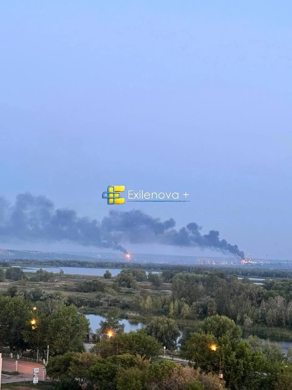 Противник сегодня продолжил планомерные удары по хабам маркетплейса Wildberries теперь в Новосемейкино, Самарской области