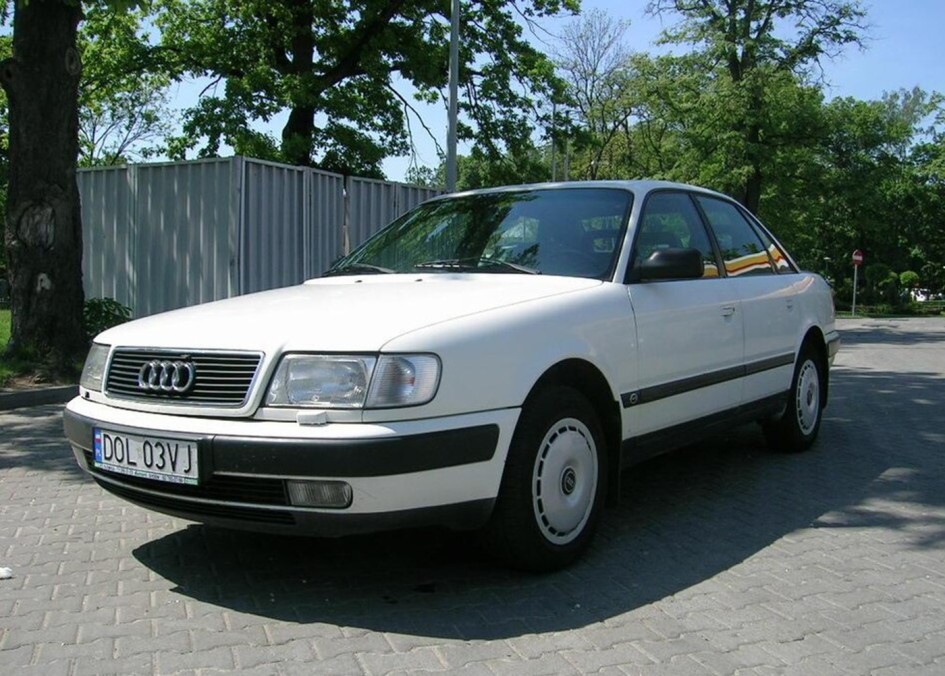 Audi 100 с пробегом 500 000 км: редкий дизель, оцинковка и цена ниже конкурентов