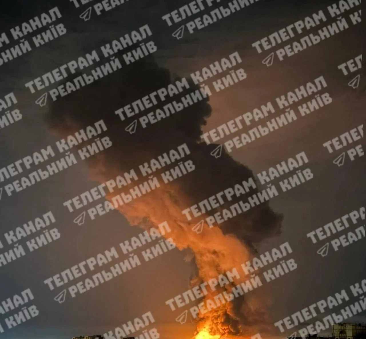 Киев охвачен пожарами после ракетных ударов