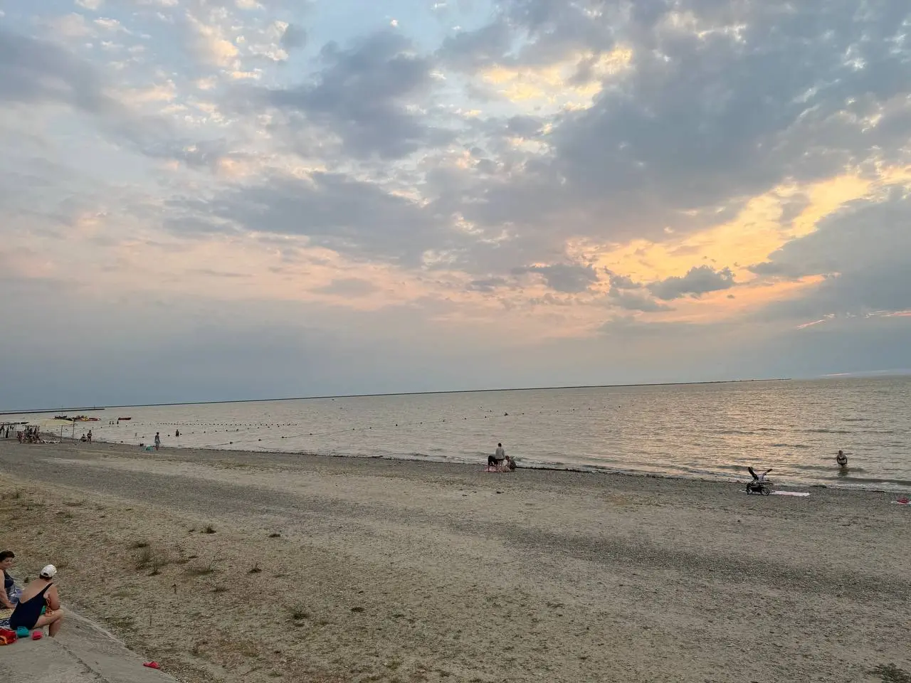 Стыдно делиться, но дёшево: 3 курорта Чёрного моря, где отдых обходится копейки — вся истина без прикрас