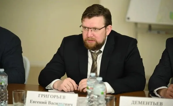 В Туле задержан генеральный директор научно-производственного центра беспилотных авиационных систем «ТулаДрон» Евгений Григорьев по подозрению в мошенничество в особо крупном размере (ч. 4 ст. 159 УК)