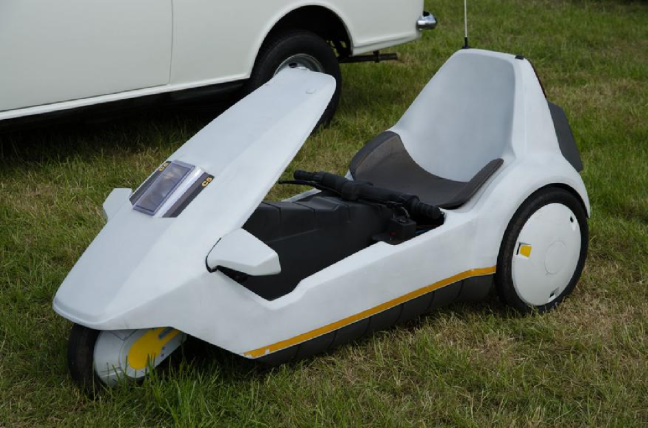 Sinclair C5: провал электрокара, который опередил время и рынок