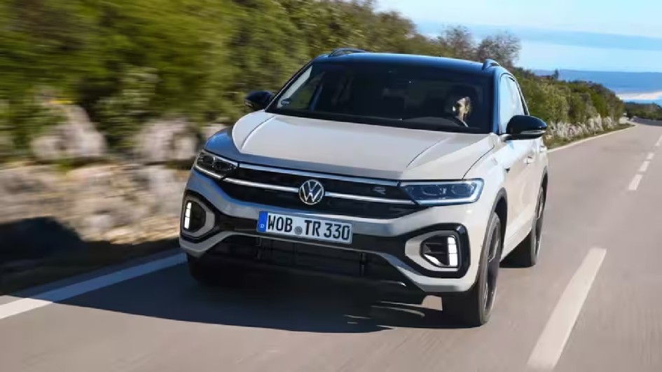 Volkswagen T-Roc из Китая: новый кроссовер уже в России по цене от 2,5 млн рублей