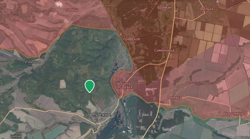 В лесном массиве Харьковской области, в районе н.п. Рубежное оператор FPV-дрона обратил внимание на свежую танковую колею